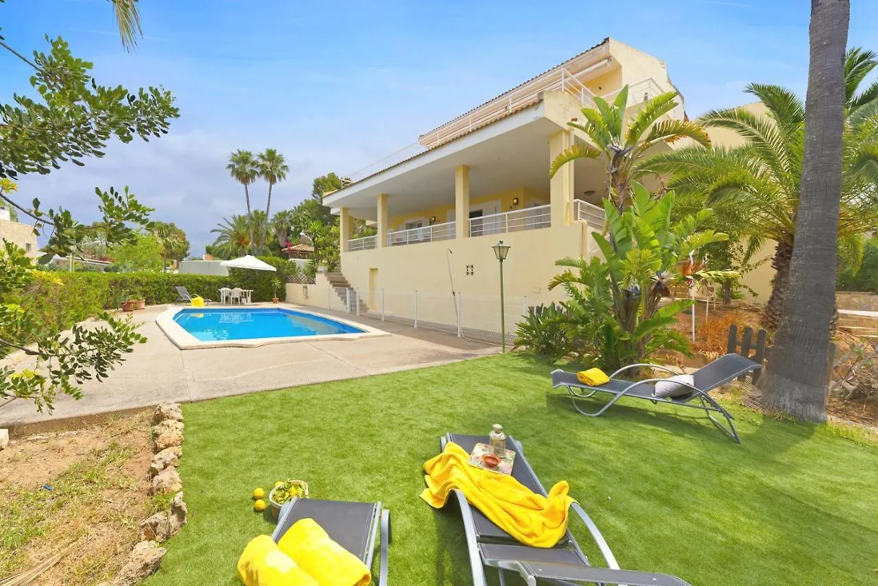 Beonholidays Villa Berry location